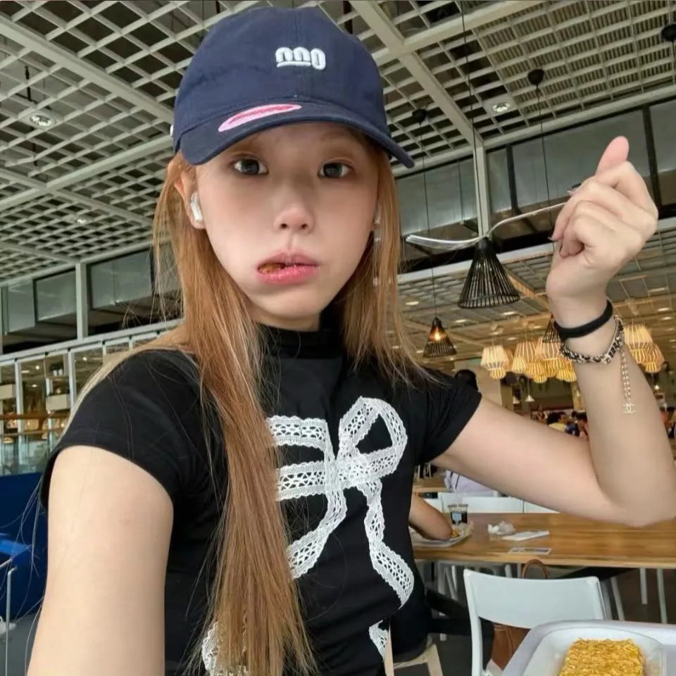 告密者
